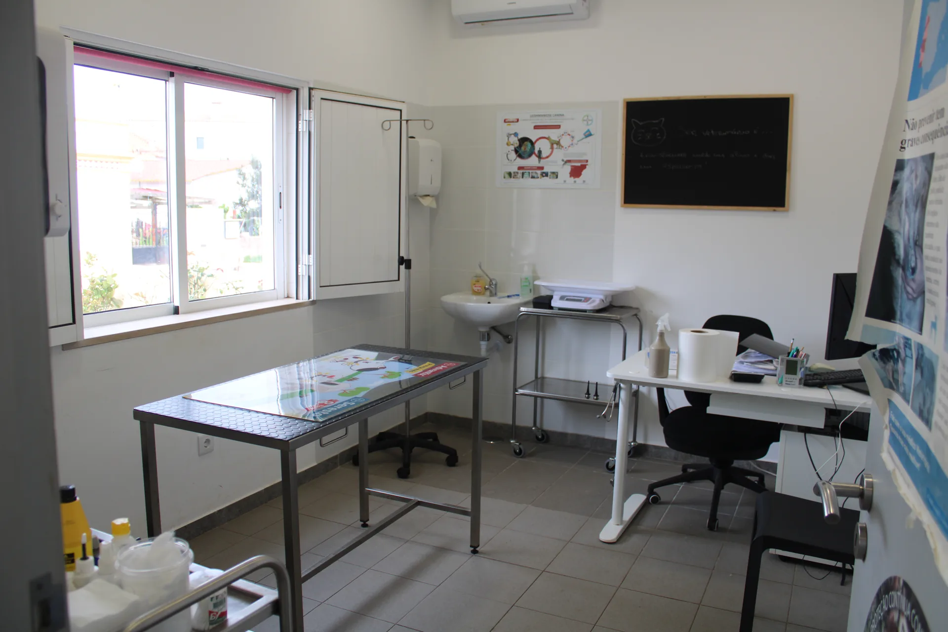 Clínica Vetmessines sala 2